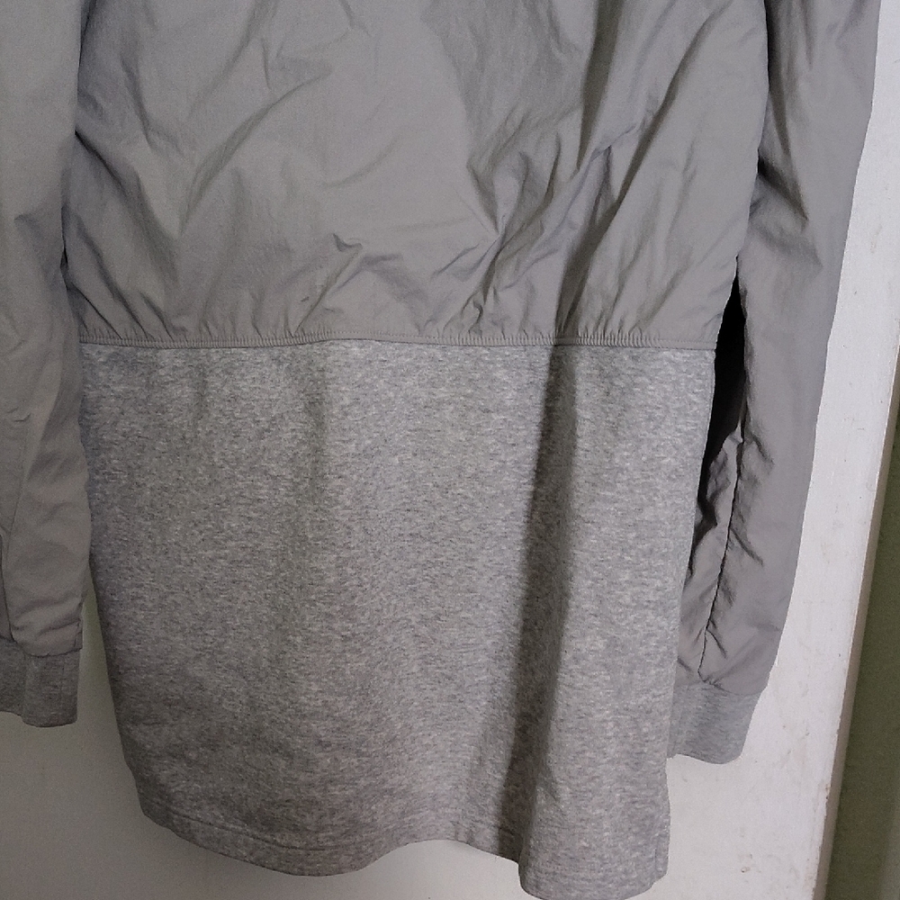 Adidas Gray Lightweight Windbreaker Performance Jacket Size Medium - Picture 7 of 7